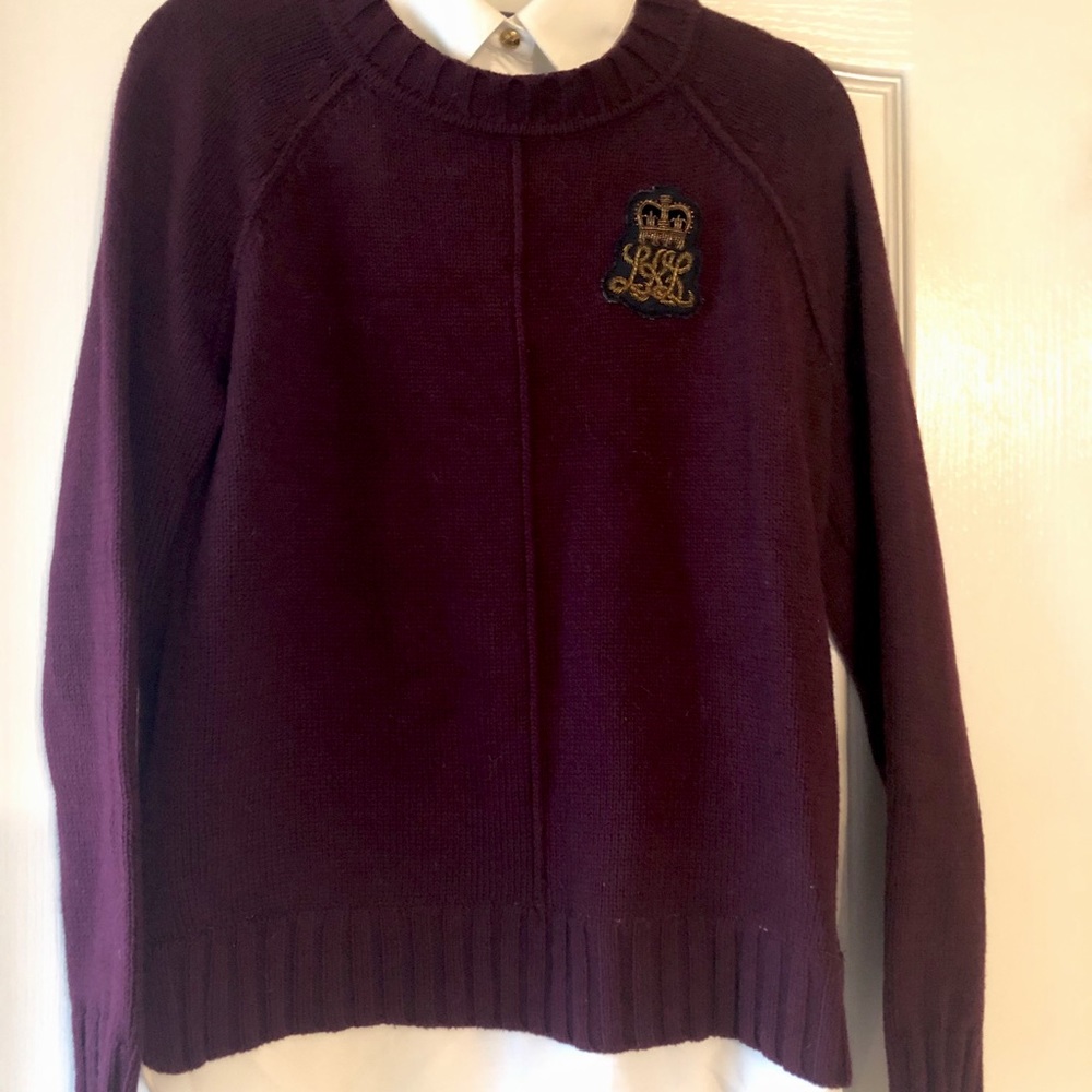 Crew neck sweater w/layered look.